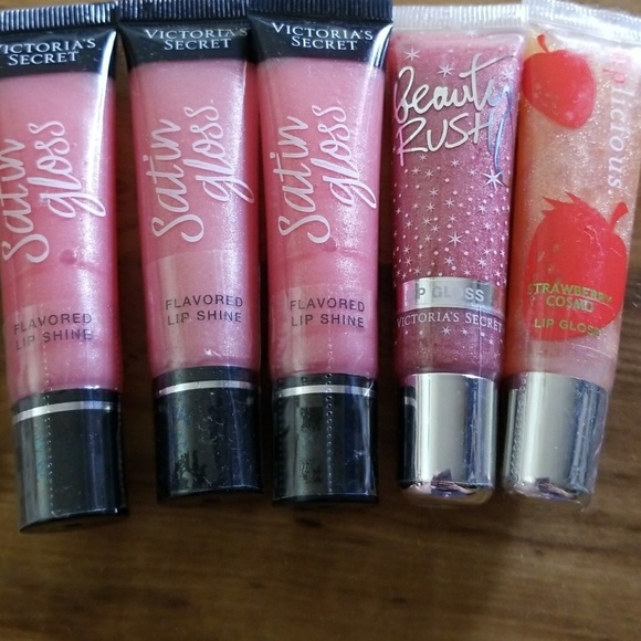 Victoria's Secret Other - Lip gloss set new